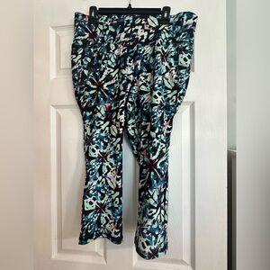 LIVI active lane Bryant Capri leggings 22/24